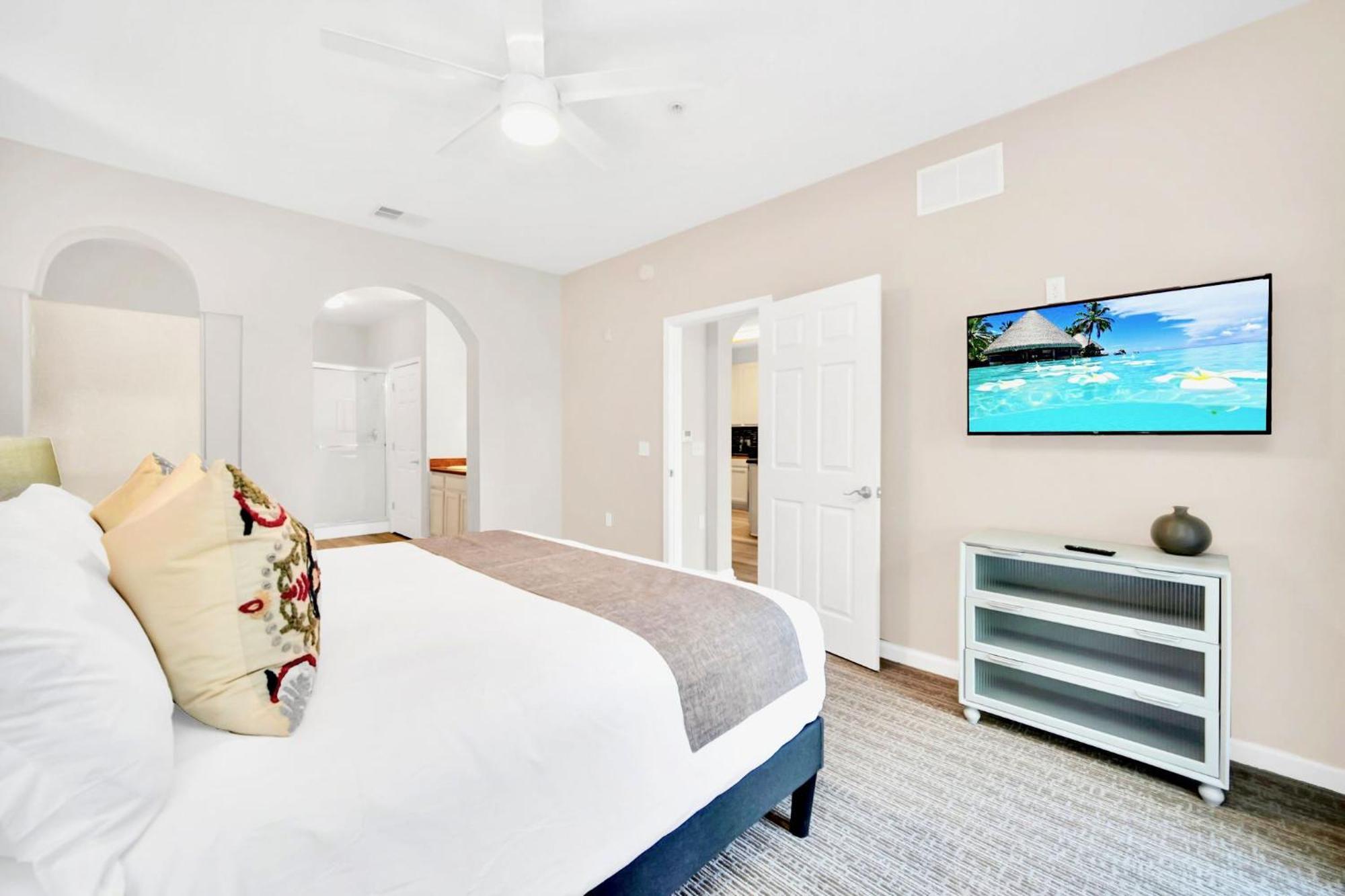 Modern 3Br Condo Near Disney- Pool And Hot Tub Orlando Buitenkant foto